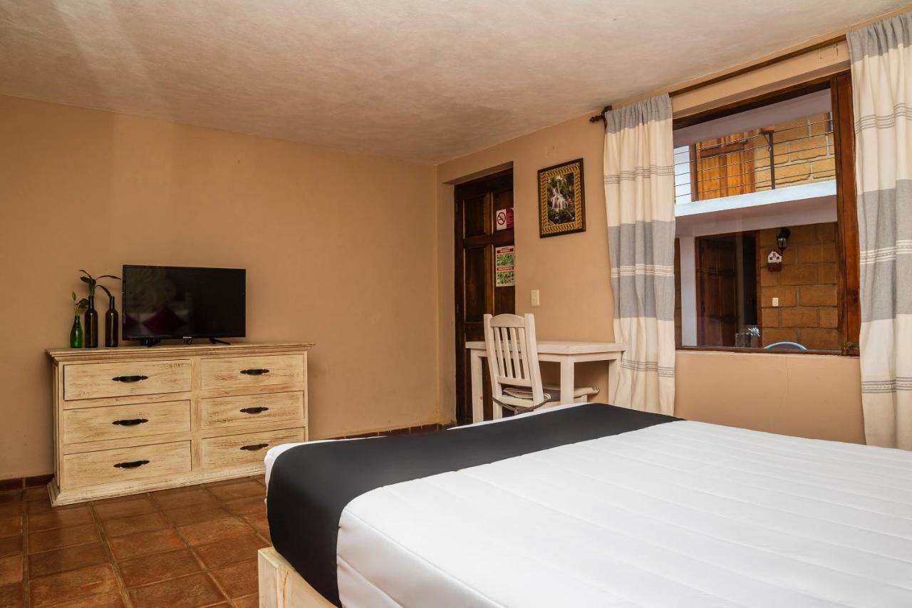 Hotel Rincon Sonado, Valle De Bravo Exterior photo