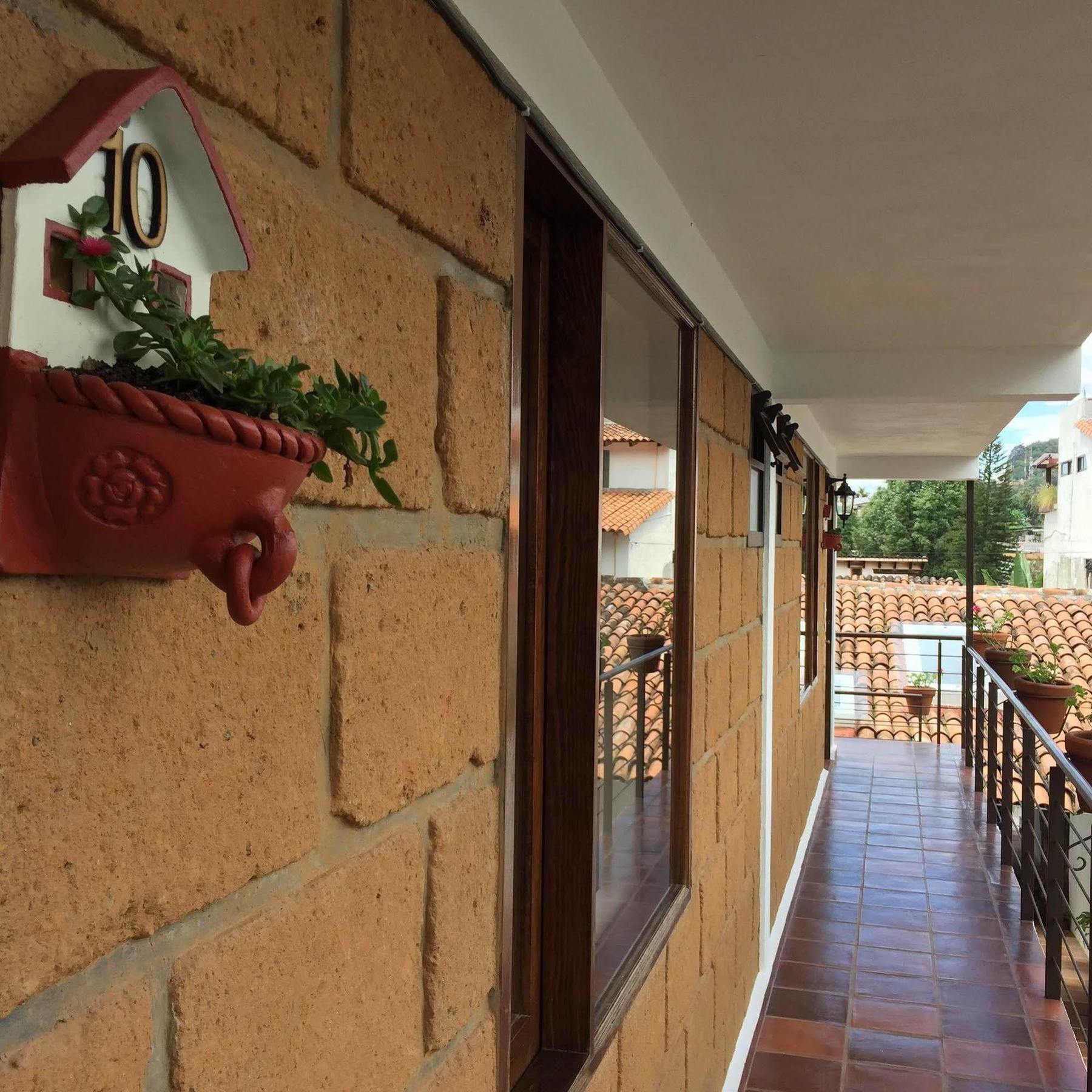 Hotel Rincon Sonado, Valle De Bravo Exterior photo